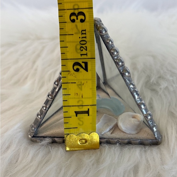 Triangular Glass Terrarium with Sand and Shells - Picture 7 of 7